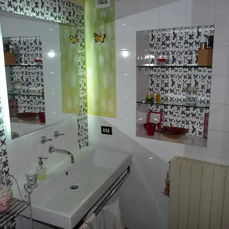 A Casa Di Greta Bed and Breakfast Πίζα